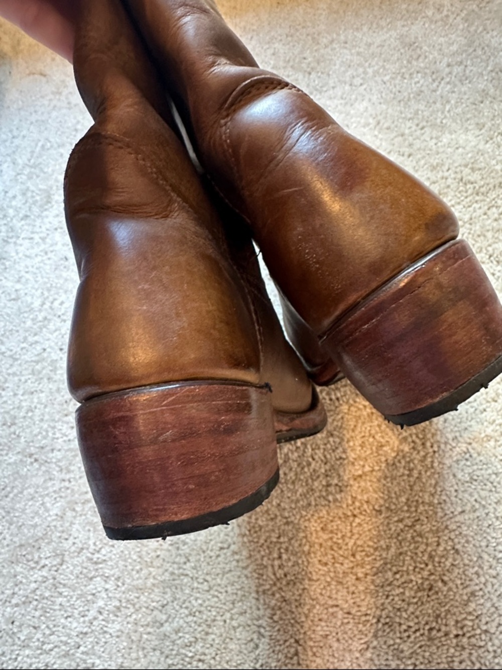 Frye leather boots 8.5 - Picture 3 of 7